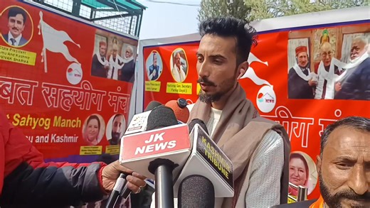 Bharat Tibet Sahyog Manch Sangathan held a joining program today at Naik Bagh Natipora Srinagar under the Chairmanship of State Secretary BTSM RSS Sangathan Mushtaq Ahmad Khanday in which Zuhaib Ahmad Naik was designated as District Youth President Srinagar. A huge gathering was seen at this joining program. During this program, District President Pulwama and Incharge Budgam Mohmad Yousuf Ganie, District Vice President Srinagar Mushtaq Ahmad Bhat, Falk Jan District Mahila Morcha President Srinag