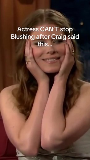 Sandra Bullock Can't Stop Blushing on Craig Ferguson Late Night Talk Show