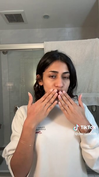 day in my life at ucla🦋 i am congested #diml #collegestudent #fyp @La La Land Kind Cafe #brown #cognitivescience