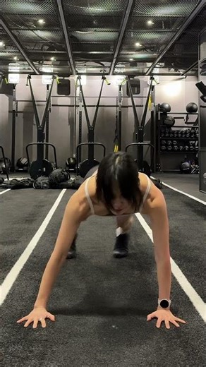 Mambo Abs & Arms Challenge 💪 #abschallenge #armchallenge #fit44 #strongmama