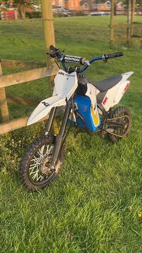 9.4K views · 11 reactions | I need help guys! So I'm running a 11t front sprocket 60t rear 420 chain and I have a my1020+ 72v 3000w, I m getting 39/40mph top speed, I see these other razor guys going like 50+mph, what chain and sprocket you guys running? Someone help me out! Thanks | AscAuto Motive | Facebook