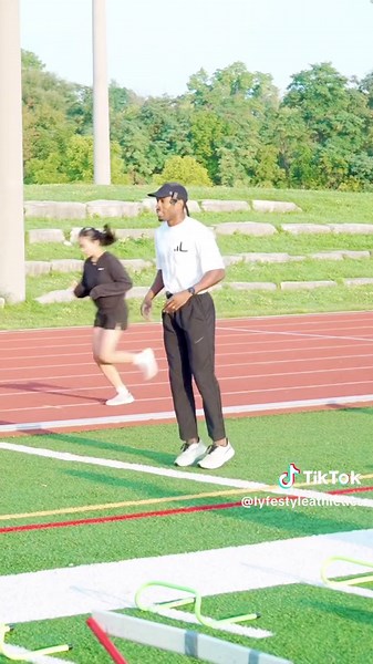 Sprint Drill Progression ( Reaction Drills For Sprinting) in this video and demonstrating a series of reaction sprint drills that I incorporate into my training to improve my sprint mechanics Follow for more training tips #running #tips #sprinters #drills