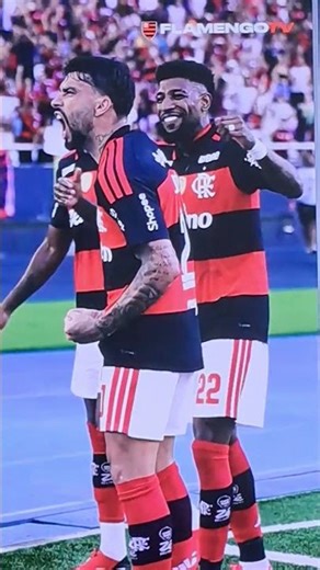 #Jogadinha do #Paquetá que isso hein? ⚽️🔴⚫️🎶 #Flamengo #CRF