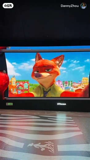 Step into the enchanting world of #Zootopia at Xujiahui Metro Station. Check out the trailers for the grand opening of the Zootopia-themed land at Shanghai #Disneyland. Next stop: Zootopia fun! video cr: DannyZhou/Xiaohongshu Disney Parks Disney Disneyland | Shanghai Let's meet