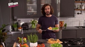 Joe Wicks' red pepper and feta filo pie