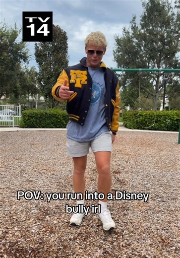 Bro graduated in 1992 😭 #disneychannel #bully #highschool | disney bully vs modern person