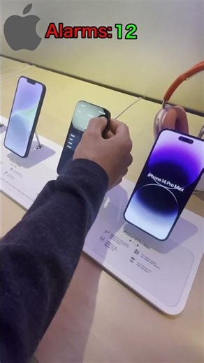 Apple Store Alarm Prank ⏰