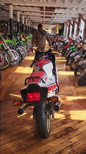 YAMAHA RZ500 4 CYLINDER 2 STROKE