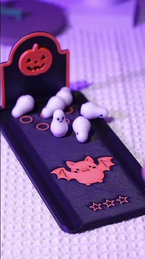 A Halloween-themed mini desktop bowling game suitable for all ages! 👻🎳