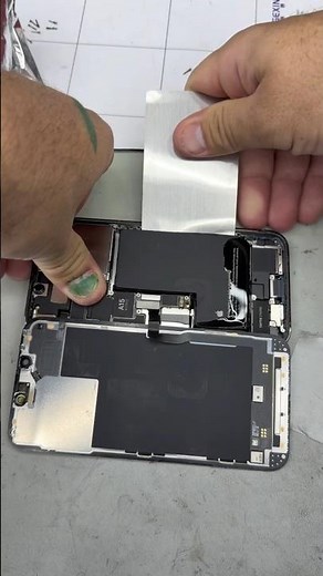 iPhone 13 Pro battery replacement