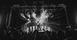 A Basic Guide To Success in Concert Photography