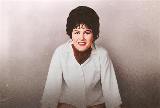 10 Best Patsy Cline Songs of All Time - Singersroom.com