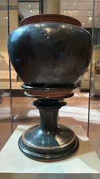 Black Dinos (mixing bowl) (c. 520 BC), One Minute Art