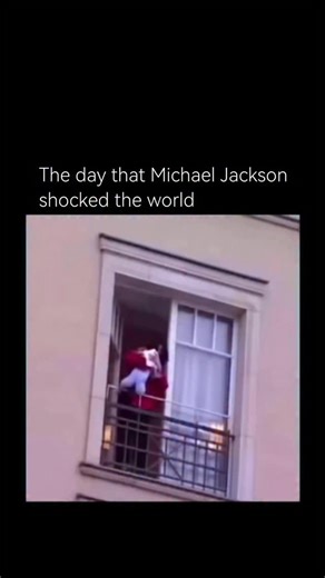 History Hidden on Instagram: "In November 2002, Michael Jackson shocked the world while staying at the Hotel Adlon in Berlin. As hundreds of fans gathered outside hoping to see him, Jackson stepped onto the hotel balcony holding his nine-month-old son, Prince Michael II, later nicknamed “Blanket.” In a moment meant as a brief introduction to fans, he leaned over the railing and dangled the baby over the edge, supporting him by the torso while the child’s face was partially covered with a cloth. 