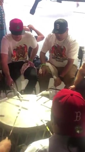 13K views · 1.2K reactions | Living that Powwow life. Follow us for more Native American Culture and Traditions. #Native #PowwowMoveOfTheDay #BeingIndigenous #NativePowwowDance | PowWows.com | Facebook