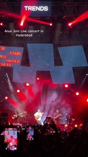 Anuv Jain live concert