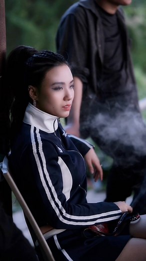 1.2M views · 35K reactions | Ngầu đét #linhmiu #dienvien Linh Miu. Make up : Yến Ngọc. Camera : Phuc House. Edit : Huỳnh Thoại Chiến | Vũ Mỹ Linh | Facebook