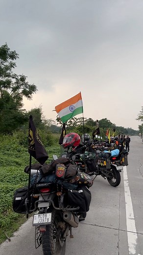 77K views · 3.8K reactions | Heading to Sikkim | 퐒퐌퐀퐋퐋 퐖퐎퐑퐋퐃 | Facebook