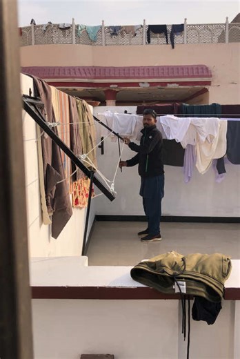 Innovative Hanger Model Design for Stylish Storage