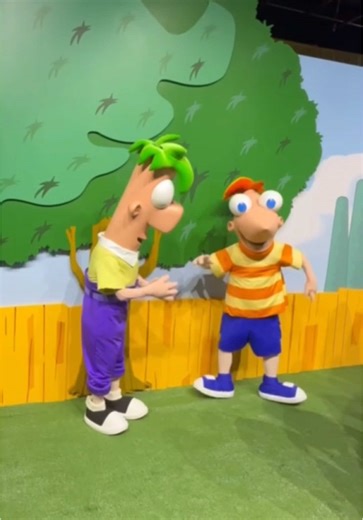 Phineas and Ferb Show Off their Best Dance Moves!