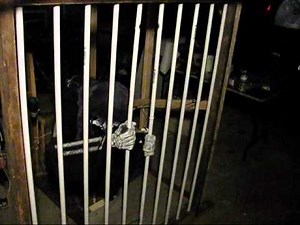 Making The Crypt Keeper Monster - 2010 Scary Animated Halloween Prop - #69