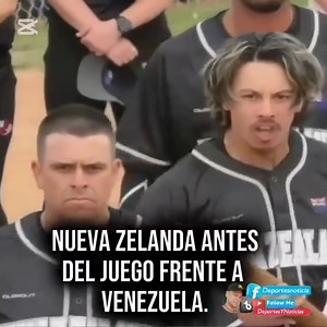 Al verlo asustan. ¿Serán guerreros o peloteros? El #Haka es una danza tradicional maorí de #NuevaZelanda, conocida por su energía y fuerza. Originalmente utilizada como una danza de guerra o desafío, hoy en día se interpreta en diversas ocasiones, como celebraciones, ceremonias y eventos deportivos. Es una expresión de la identidad maorí y un símbolo de orgullo y respeto. | Albedrío Radical