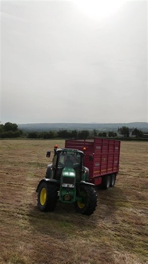 Grass 26 Silage Harvest with John Deere