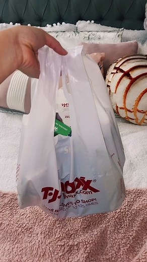 Creative Birthday Gift Basket Ideas for a Unique Present