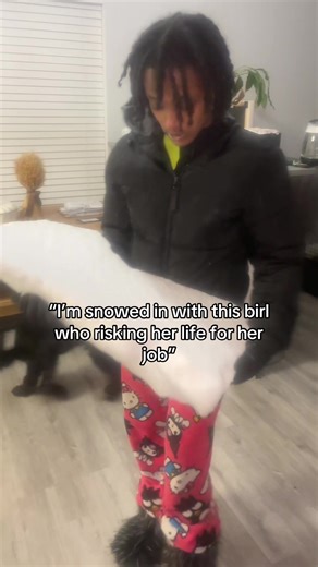 Like it’s that serious tho? Tf wrong with this birl ? 😕 #fyp #snowedin #snowedin #funny