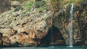 Free Waterfall Videos: 4K & HD | No Watermark | Download Now