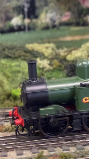 Morgan Road, an impressive O gauge terminus station club layout, was a highlight at the Pontypool & Blaenavon Model Railway Open Day. This highly interactive layout features a working wagon pusher, a coal tippler, a sector plate, and a coal loading stage—all controlled by Arduino software and remote control! If you were unable to attend, check out my video, link in bio. #modelrailway #modelrailways #railwayshow #modelrailroading #trains #ogauge #britishrail #railway #modelrailroad #train #loco #