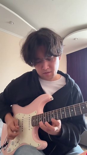 Mastering Polyphia's 40 oz: Guitar Techniques Unveiled