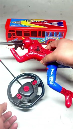spider man robot transform tourist bus #bus #spiderman