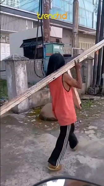 DI MEDAN SUDAH BIASA