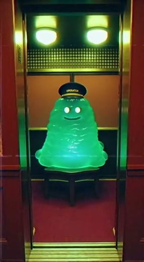 Baby Alien enters an old hotel elevator