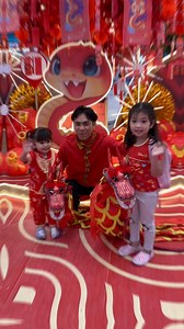 SM City Tanza was all about luck and celebration this #ChineseNewYear2025AtSM! 🧧✨ From vibrant performances from the Lion and Dragon dancers to festive surprises from the ribbon dancers, it was a feast for our #SMFam. Share your snaps with us! 🐍🎊#EverythingsHereAtSM | SM City Tanza