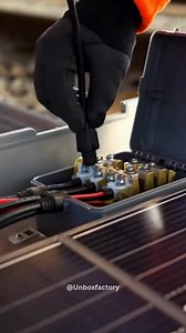 SWITZERLAND TURNS TRAIN TRACKS INTO CLEAN-ENERGY POWER PLANTS Switzerland has launched a groundbreaking project that converts ordinary railway tracks into solar power generators, producing clean electricity without interrupting train service. By installing ultra-durable solar panels directly between the rails, the country is creating a new dual-use infrastructure model—transportation renewable energy in the same space. Important Details: • Solar panels are placed between railway tracks without a