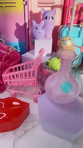 2.8M views · 36K reactions | Mini lipsticks  toe travel  #miniverse #minilipstick #lipstick #lippie | Peachy Queen | Facebook