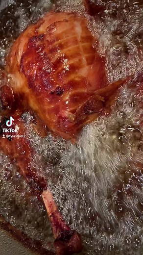 451K views · 3.5K reactions | Thanksgiving Happy Holidays #reels #Thanksgiving #sauce #foodreels #laboo #Datsauceee | Celebrity Status Catering -LaBoos Finest | Facebook