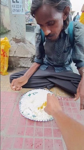 Helping poor family 🙏💯❤️#viral #shors #humanity #kindness #help