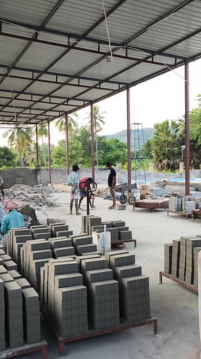 300K views · 5.5K reactions | Shed Height Raising #work #shed #heightchallenge #interior #exterior #hardwork #construction #lifting #shedlifting #shedwork #knightpreengineering | Knightpreengineering | Facebook