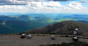 Road to the top of Mount Washington opening early