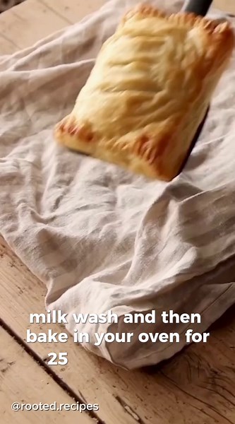 Delicious Vegan Puff Pastry Turnovers Recipe