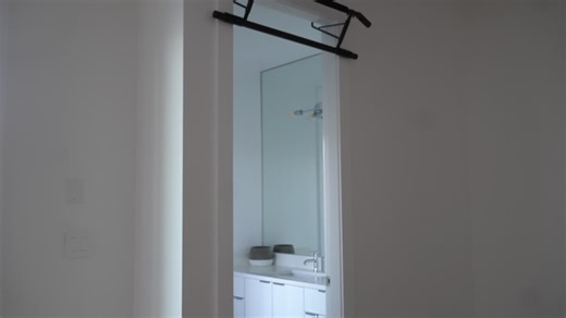 The most underrated exercise on the planet is the Bar Hang.But 99% of people don't even do them.Here are 4 powerful reasons to do bar hangs every day:1. They improve your postureDon't want to… | Dan Go | 271 comments