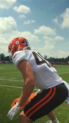 Cali kid Carson thriving in the summer heat 🔥 | Cleveland Browns