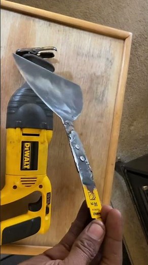 Diy windshield removal tool