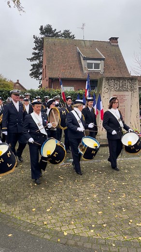 🎶 Très bonne Sainte Cécile à tous les musiciens, chez vous, en groupe ou en solo, vous mettez la vie en musique et en harmonie ! 🎵 Belle journée musicale à tous ! #SainteCécile #Musique | Mathieu Johnston - Candidat aux élections municipales de Leers