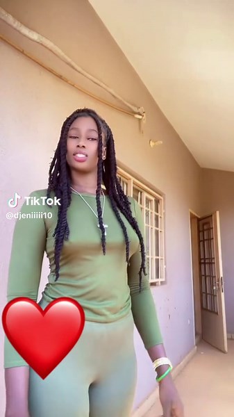 Vidéos de La négresse❤️🙎🏿‍♀️ (@djeniiiii10) avec son original - La négresse❤️🙎🏿‍♀️