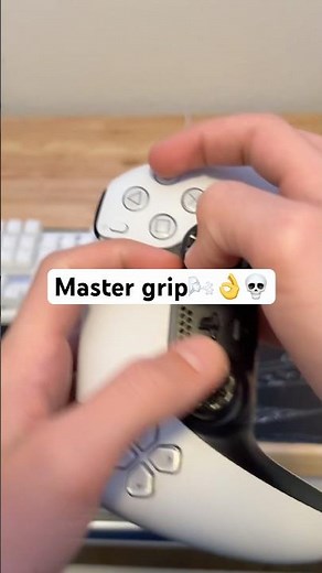 Top three best controller grips🎯 #fortnite #gaming #fortnitememes