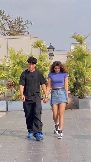 Aksh Baghla on Instagram: "When she is into someone else but who? 💜 #1MinMusic"